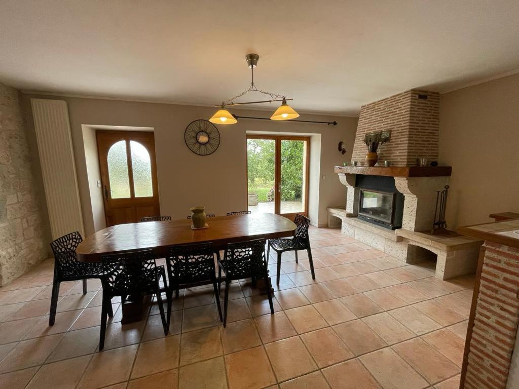 Le Pigeonnier Gersois Villa Condom Exterior photo